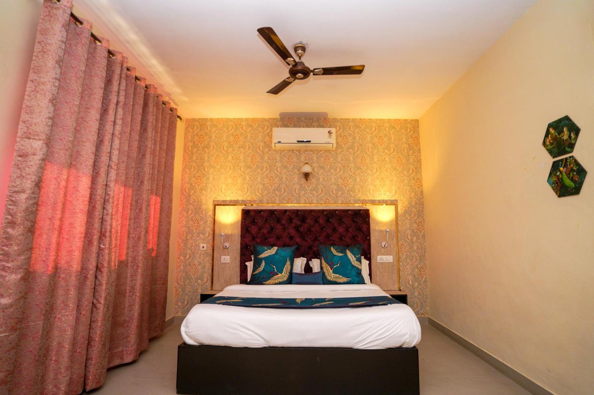 Hotel Neeraj Bhawan- Triveni Ghat Rishīkesh Zewnętrze zdjęcie