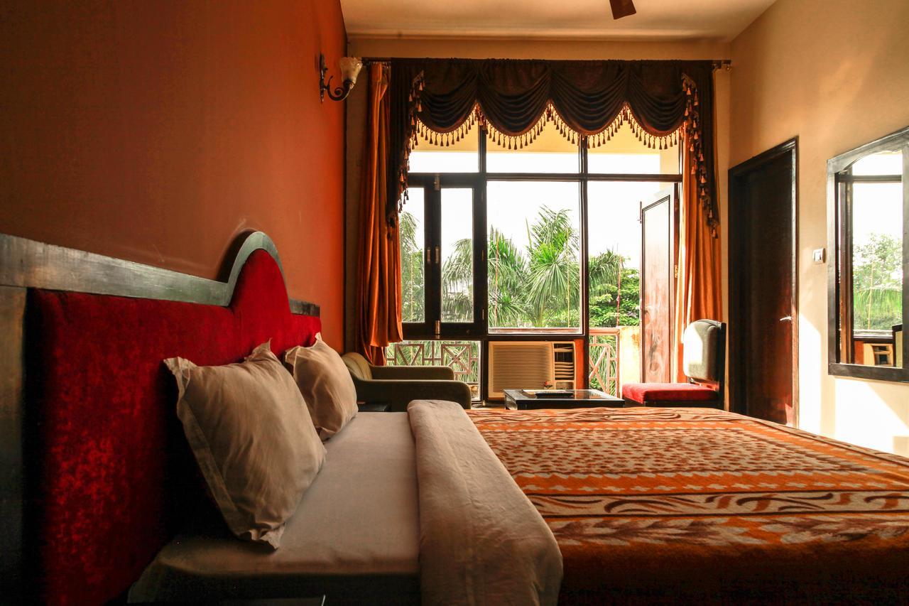 Hotel Neeraj Bhawan- Triveni Ghat Rishīkesh Zewnętrze zdjęcie